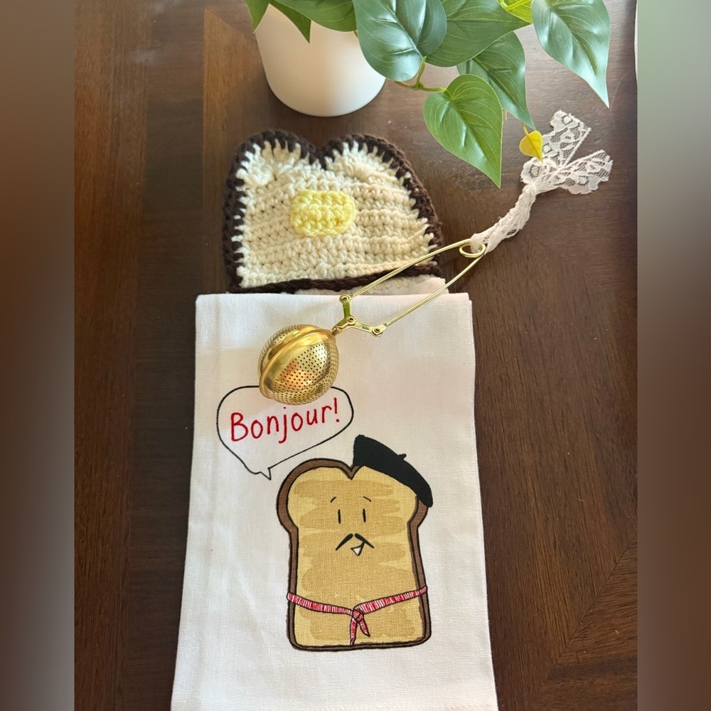 Handmade Crochet Bread & Butter Hanging Kitchen Towel - French Toast "Bonjour"